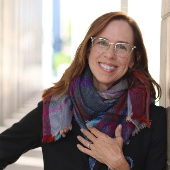 Picture of Dea Robinson